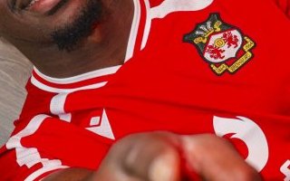 Championship : Jacques Ekomié titulaire dès son arrivée, Wrexham battu par Birmingham