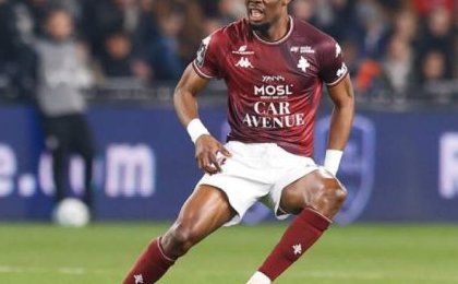 FC Metz : Michel Mboula, le calvaire sans fin du défenseur gabonais