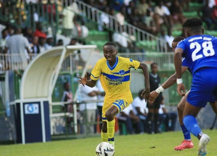 National-Foot 1 : la course au podium et au maintien relancée derrière Mangasport