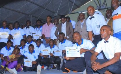 Boxe arabe : 56 techniciens gabonais recyclés et prêts pour le terrain