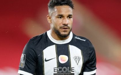 Angers SCO : Jim Allevinah signe son retour à l'entraînement, mais reste préservé face à Lens