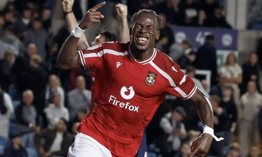 Championship : Jacques Ekomié marque dès son 2e match, Wrexham écrase Millwall