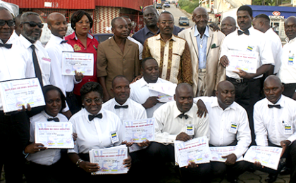 Une vingtaine de juges-arbitres nationaux reçoivent leurs parchemins