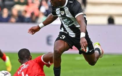 Ligue 1 : Jacques Ekomié décisif dans le nul arraché par Angers à Metz