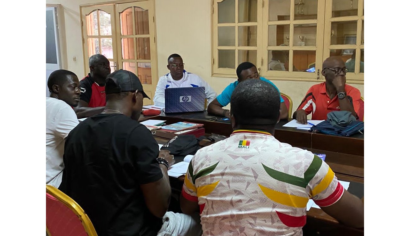 La Fédération gabonaise de handball ouvre sa saison par une session de recyclage