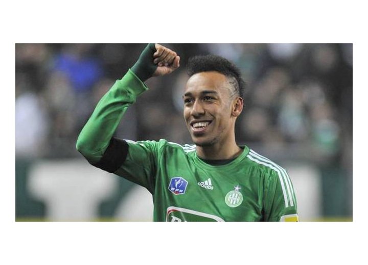 Le Bayer Leverkusen sur la piste d'Aubameyang 