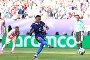 Mondial 2026 : la France écarte le Paraguay sans briller et retrouvera le Maroc en quarts