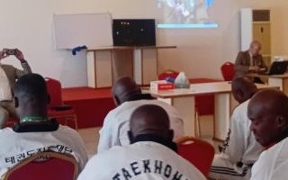 Taekwondo : la fédération gabonaise forme 100 arbitres, coachs et athlètes à Libreville